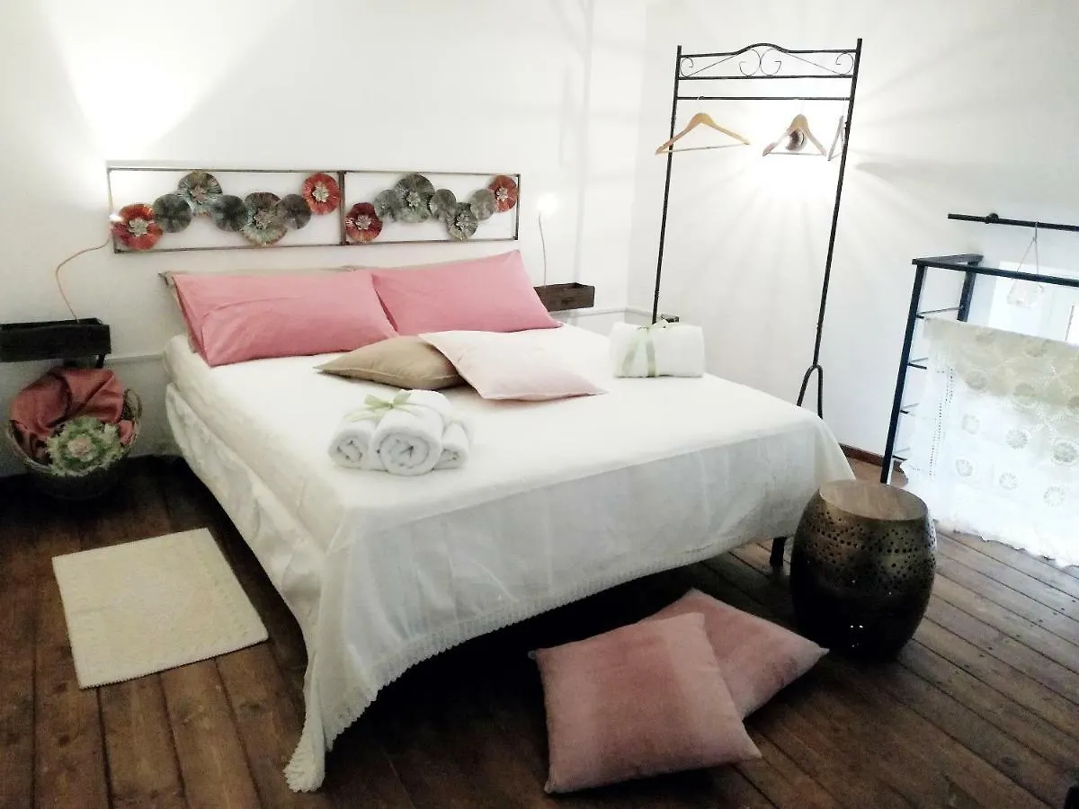 Bed and Breakfast Li Suluri Lecce 2*,  Italia